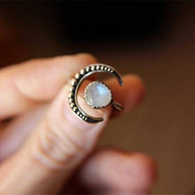 Load image into Gallery viewer, Women&#39;s Moon Creative Ring
