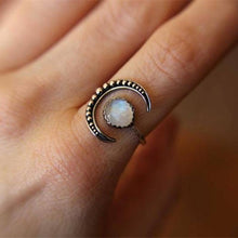 Load image into Gallery viewer, Women&#39;s Moon Creative Ring
