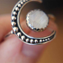 Load image into Gallery viewer, Women&#39;s Moon Creative Ring
