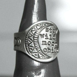 Simple Fashion Retro Carved Moon Pattern Ring